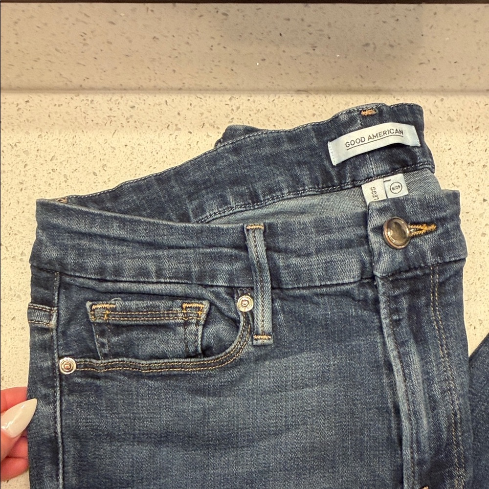 Good American Indigo Straight Good Legs - Picture 5 of 8